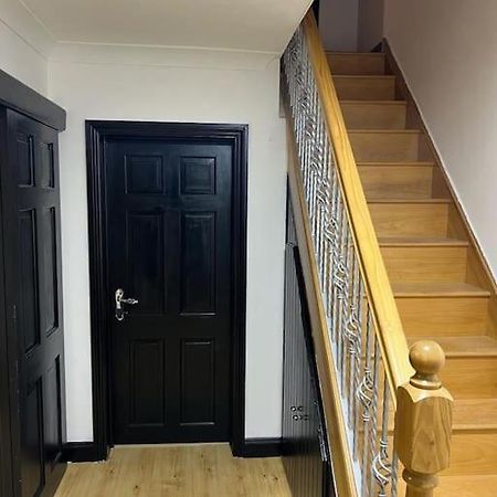 Cheerful 3 Bed House With Free Parking. Nottingham Exterior photo